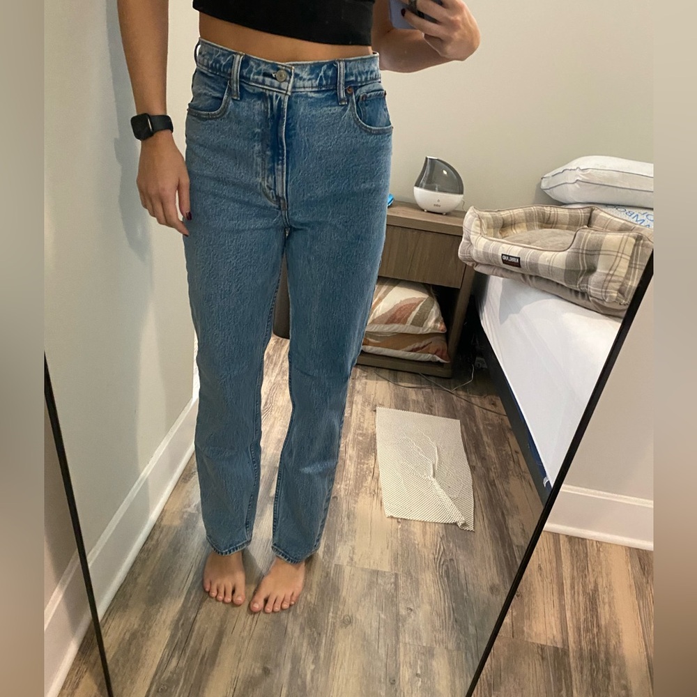 Abercrombie 90s straight ultra high rise jeans